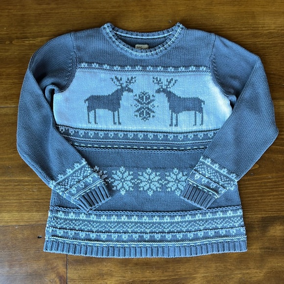 Bass Gray Knitted Reindeer Sweater - Picture 1 of 16